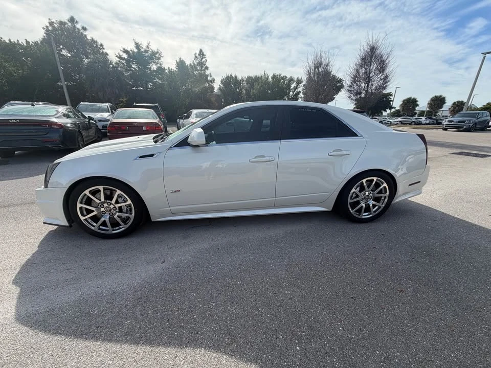 2013 Cadillac CTS-V 2nd Gen - Image 3 of 12