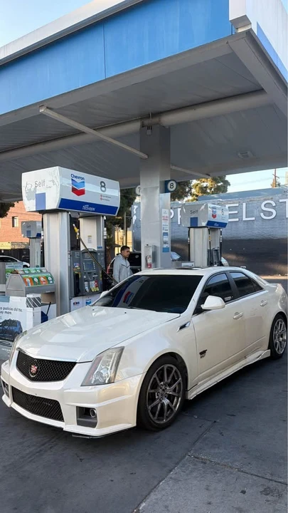 2013 Cadillac CTS-V 2nd Gen - Image 2 of 7