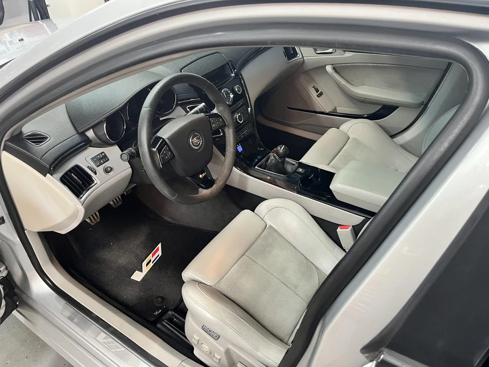 2013 Cadillac CTS-V 2nd Gen - Image 16 of 31