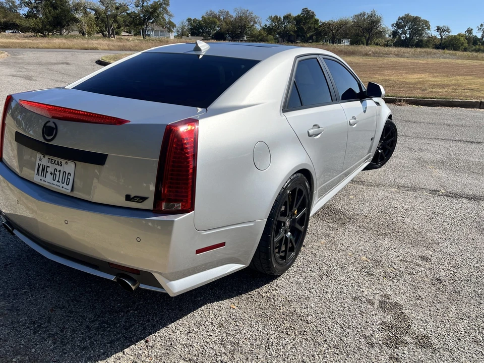 2013 Cadillac CTS-V 2nd Gen - Image 9 of 31