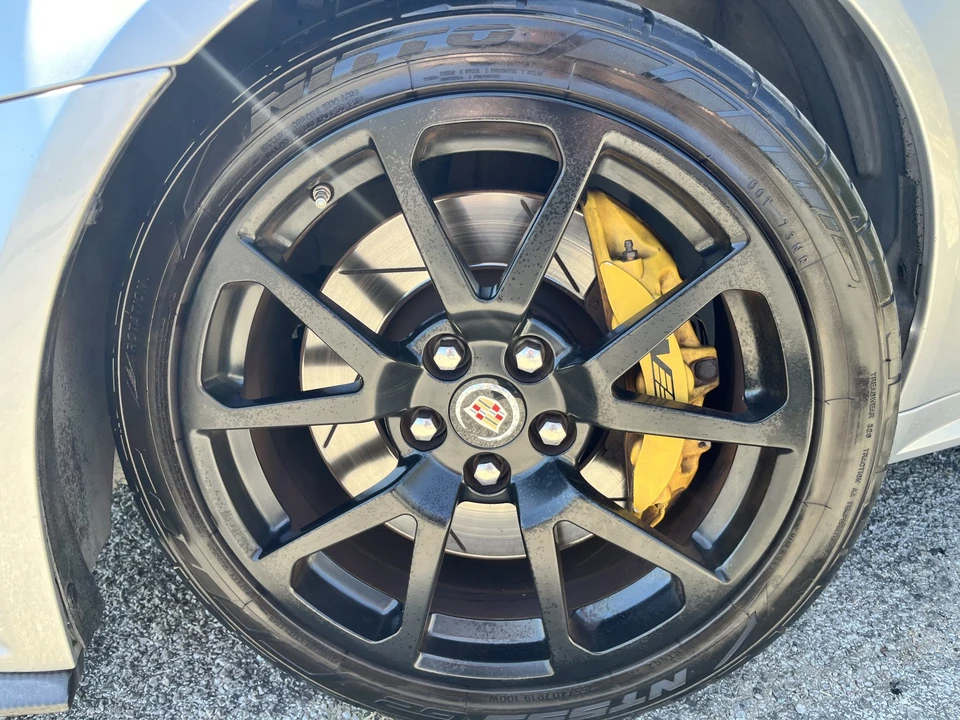 2013 Cadillac CTS-V 2nd Gen - Image 17 of 31
