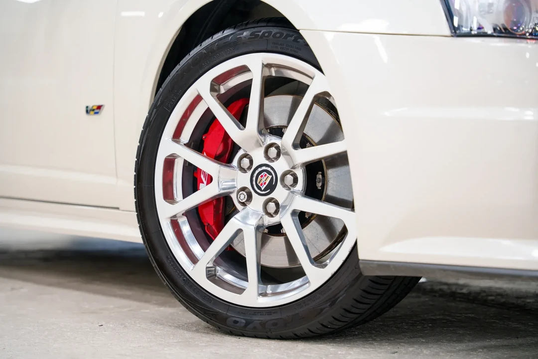 2013 Cadillac CTS-V 2nd Gen - Image 24 of 31