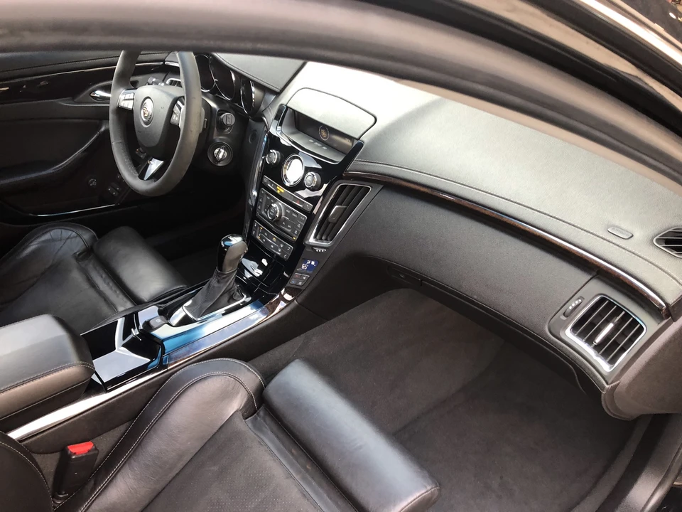 2013 Cadillac CTS-V 2nd Gen - Image 25 of 31