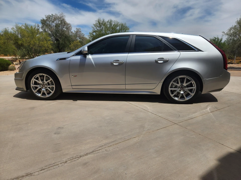 2013 Cadillac CTS-V 2nd Gen - Image 8 of 31