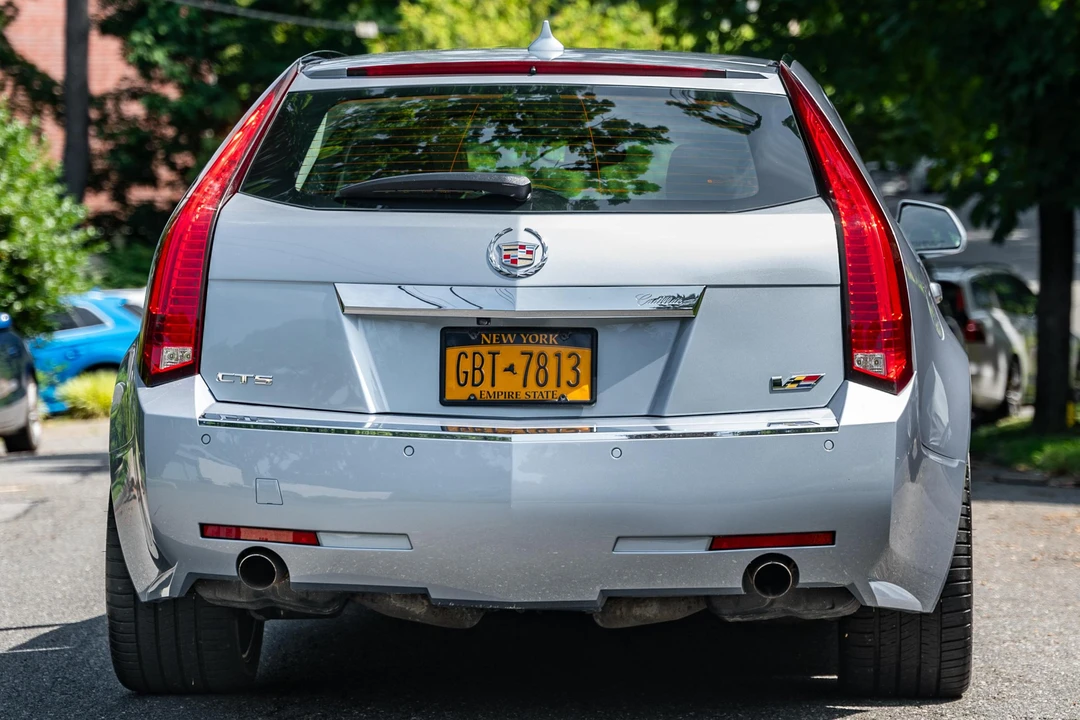 2013 Cadillac CTS-V 2nd Gen - Image 5 of 31