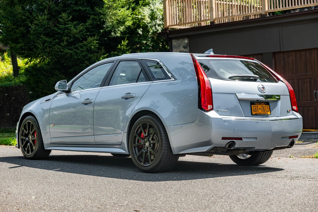 2013 Cadillac CTS-V 2nd Gen - Image 8 of 31