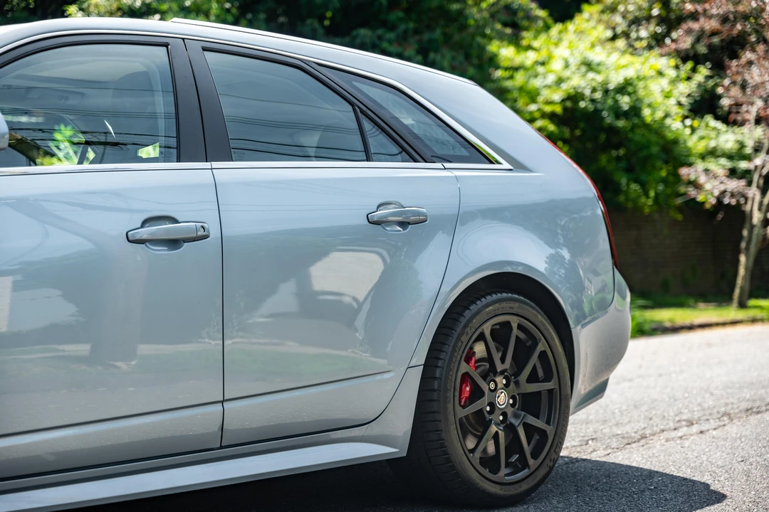2013 Cadillac CTS-V 2nd Gen - Image 24 of 31
