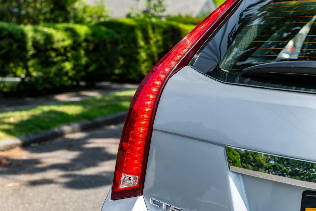 2013 Cadillac CTS-V 2nd Gen - Image 29 of 31