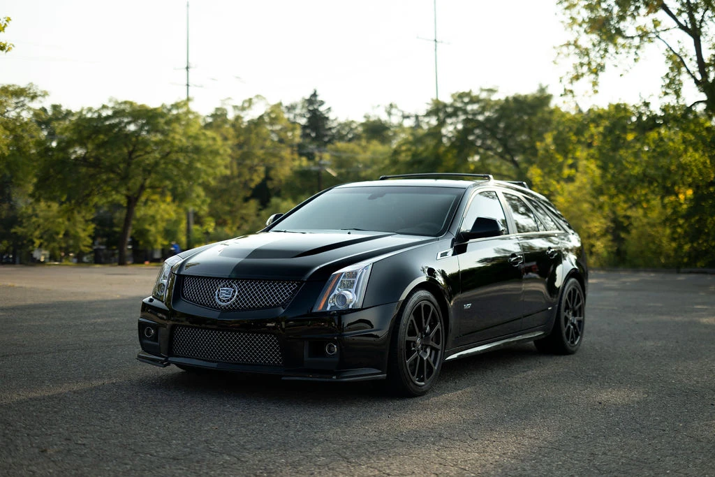 2013 Cadillac CTS-V 2nd Gen - Image 2 of 31