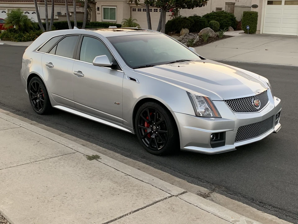 2013 Cadillac CTS-V 2nd Gen - Image 3 of 31