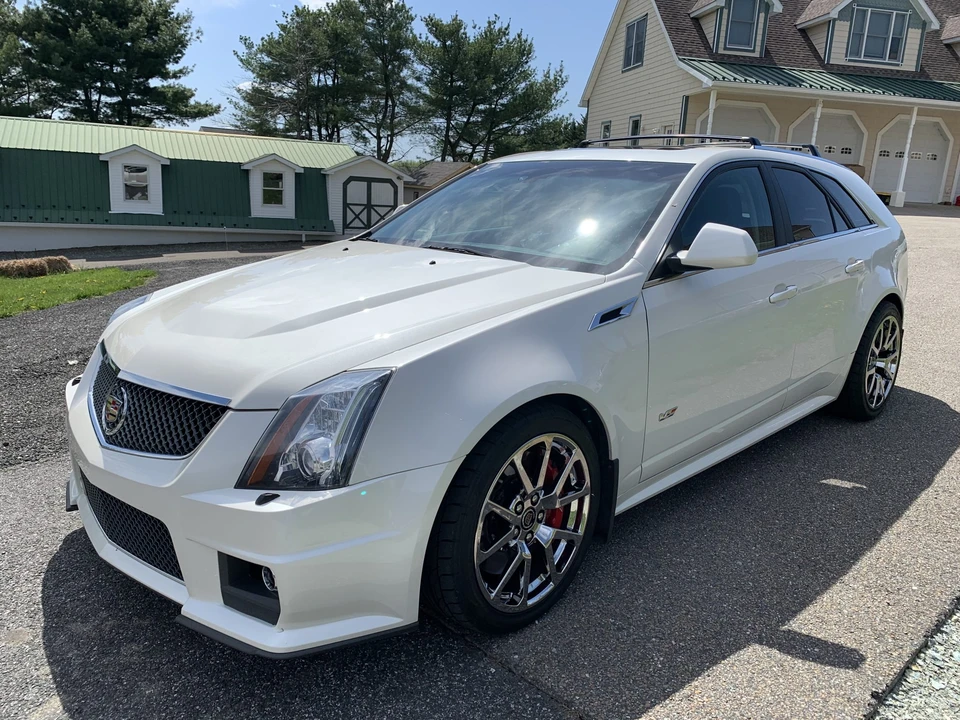 2013 Cadillac CTS-V 2nd Gen - Image 3 of 31