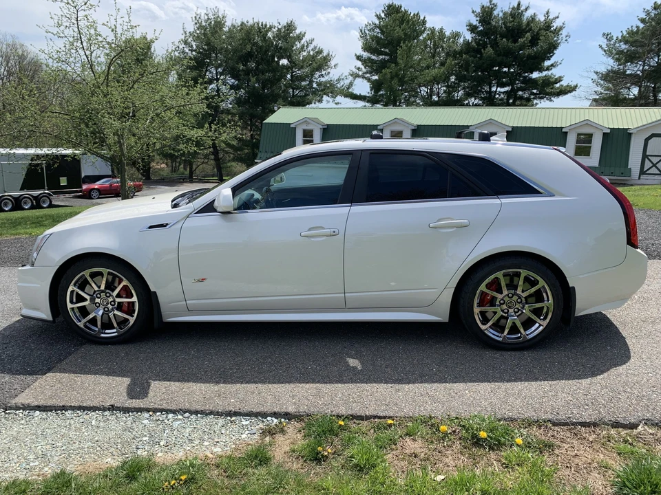 2013 Cadillac CTS-V 2nd Gen - Image 13 of 31