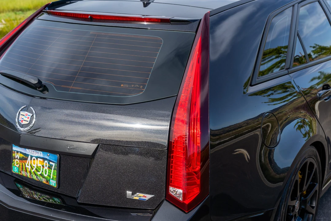 2013 Cadillac CTS-V 2nd Gen - Image 19 of 31