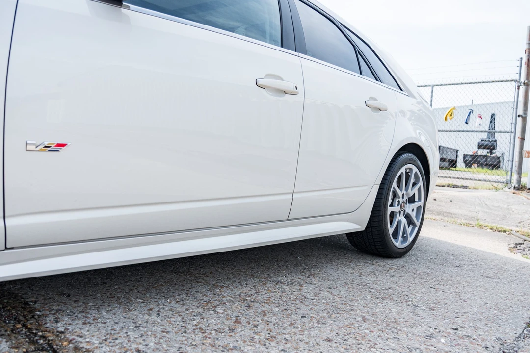 2013 Cadillac CTS-V 2nd Gen - Image 25 of 31