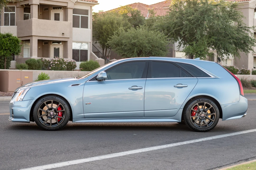 2013 Cadillac CTS-V 2nd Gen - Image 11 of 31