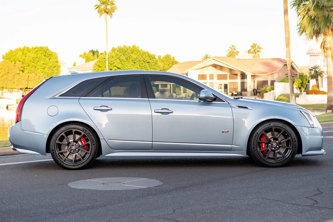2013 Cadillac CTS-V 2nd Gen - Image 6 of 31