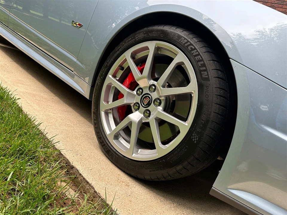 2013 Cadillac CTS-V 2nd Gen - Image 25 of 31