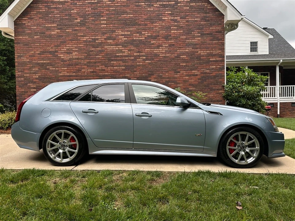 2013 Cadillac CTS-V 2nd Gen - Image 12 of 31