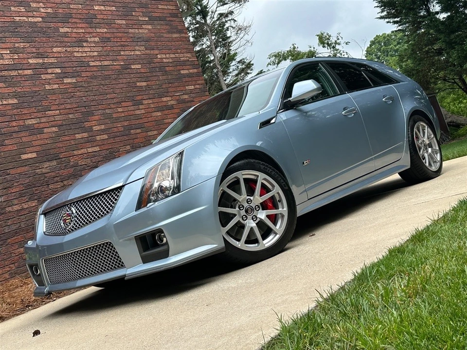 2013 Cadillac CTS-V 2nd Gen - Image 5 of 31