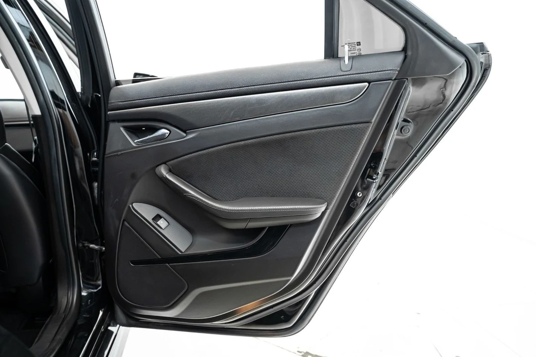 2013 Cadillac CTS-V 2nd Gen - Image 24 of 31