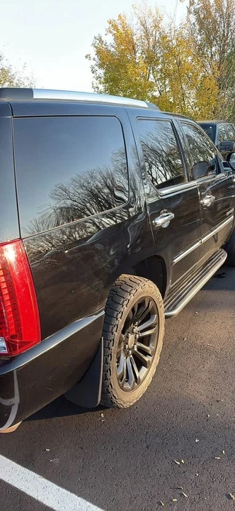 2013 Cadillac Escalade & EXT 3rd Gen - Image 5 of 8