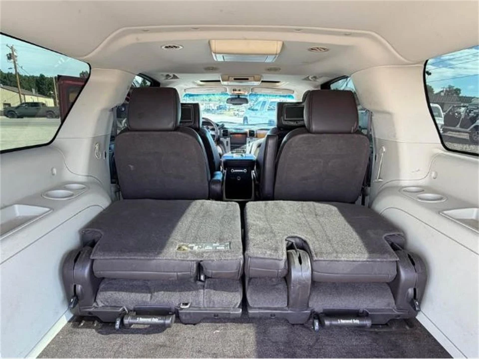 2013 Cadillac Escalade & EXT 3rd Gen - Image 8 of 10