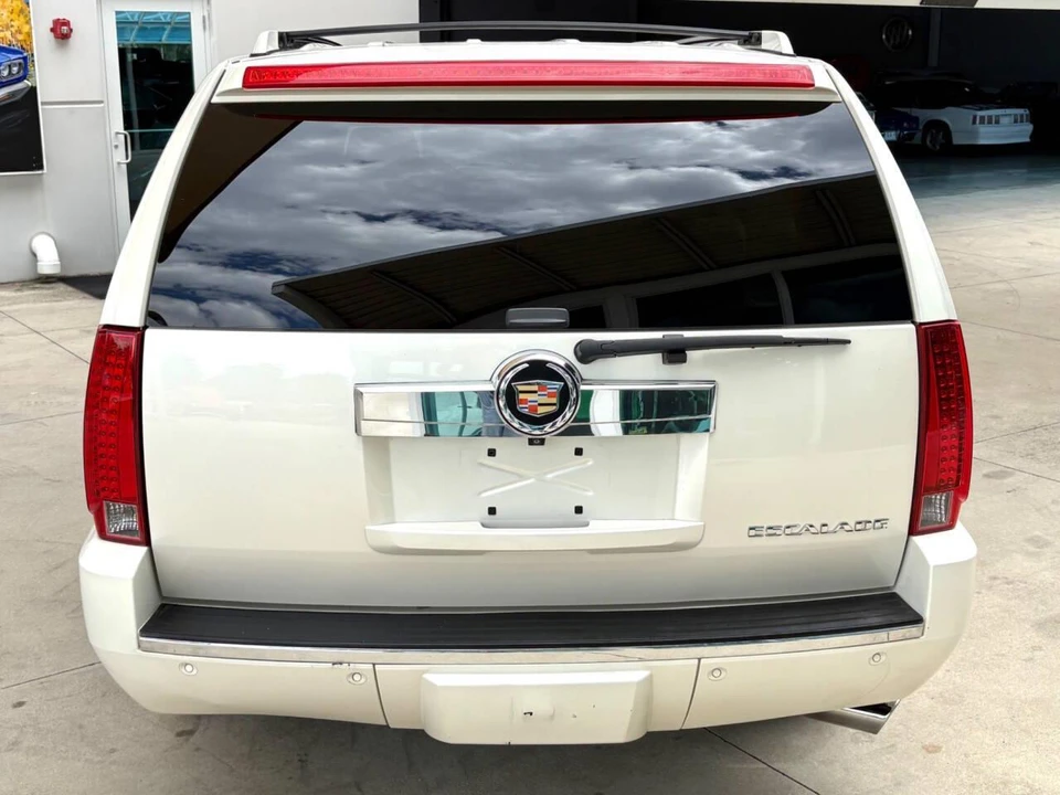 2013 Cadillac Escalade & EXT 3rd Gen - Image 8 of 31