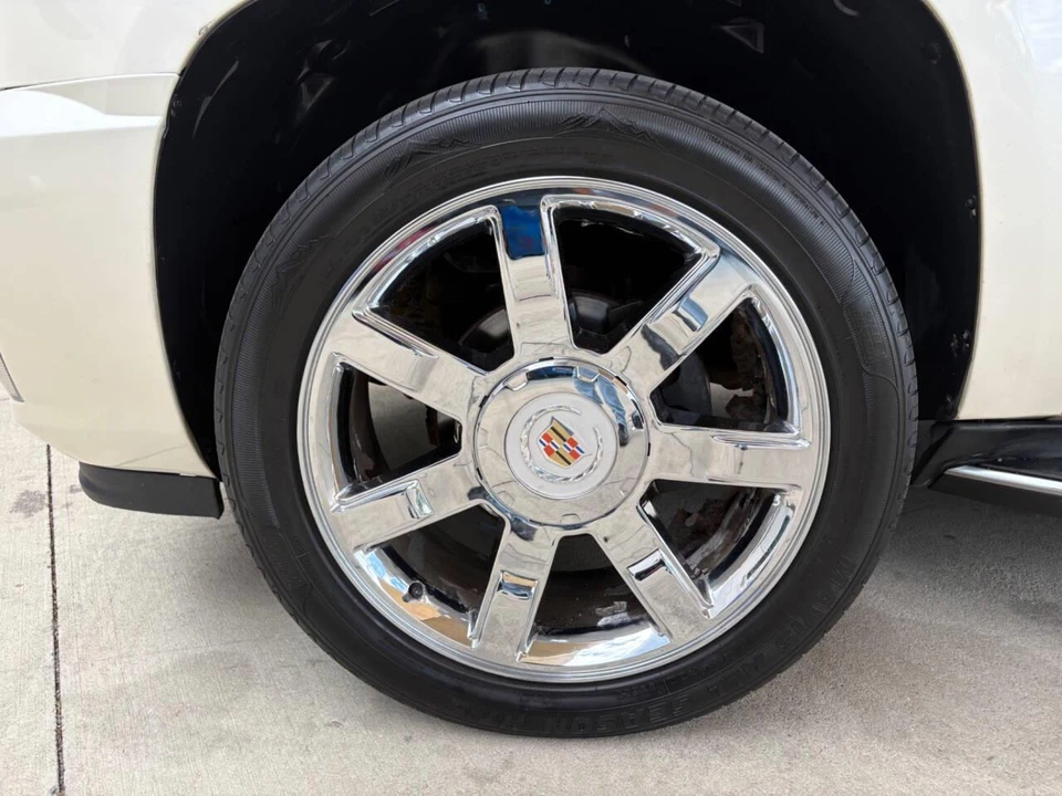 2013 Cadillac Escalade & EXT 3rd Gen - Image 21 of 31
