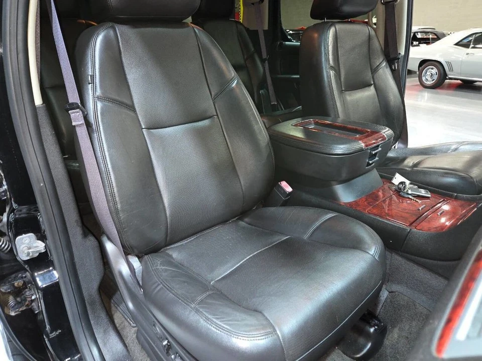 2013 Cadillac Escalade & EXT 3rd Gen - Image 8 of 12