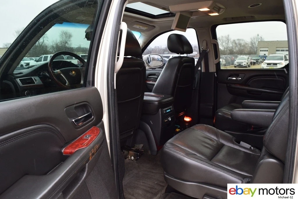 2013 Cadillac Escalade & EXT 3rd Gen - Image 13 of 21