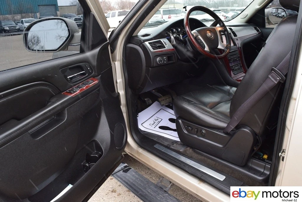 2013 Cadillac Escalade & EXT 3rd Gen - Image 11 of 21