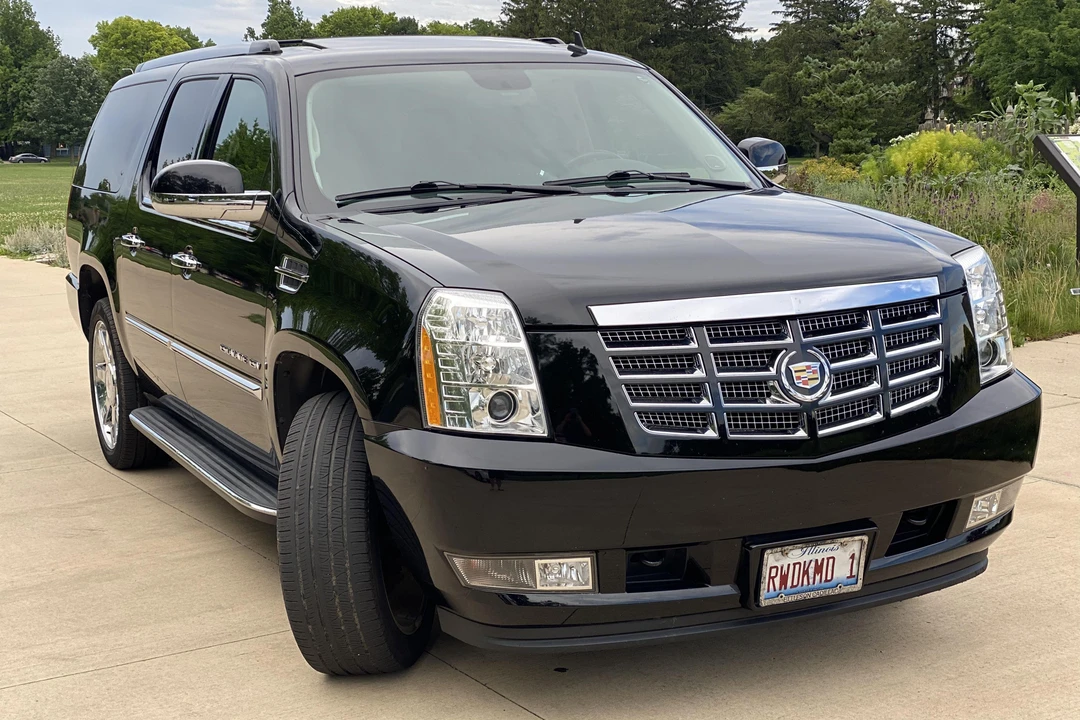 2013 Cadillac Escalade & EXT 3rd Gen - Image 18 of 31