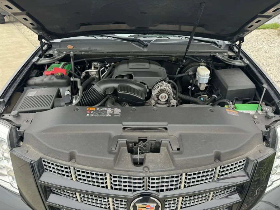 2013 Cadillac Escalade & EXT 3rd Gen - Image 30 of 30