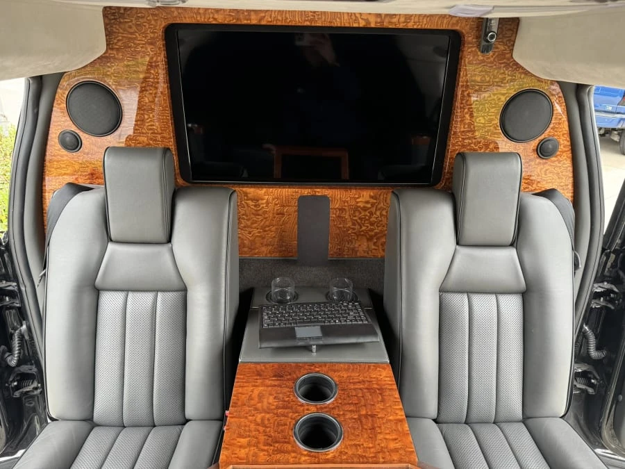 2013 Cadillac Escalade & EXT 3rd Gen - Image 13 of 30