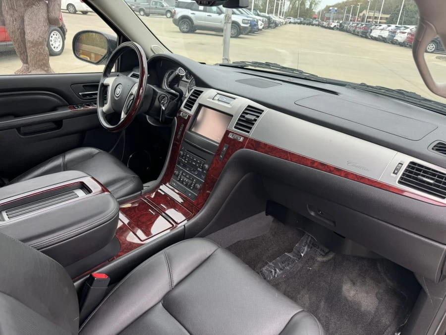 2013 Cadillac Escalade & EXT 3rd Gen - Image 22 of 30