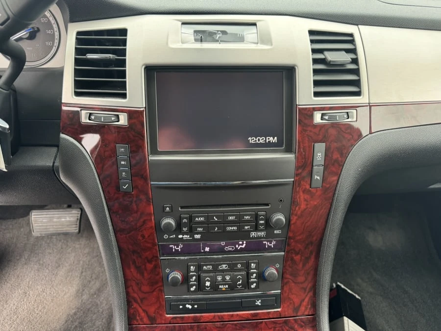 2013 Cadillac Escalade & EXT 3rd Gen - Image 23 of 30