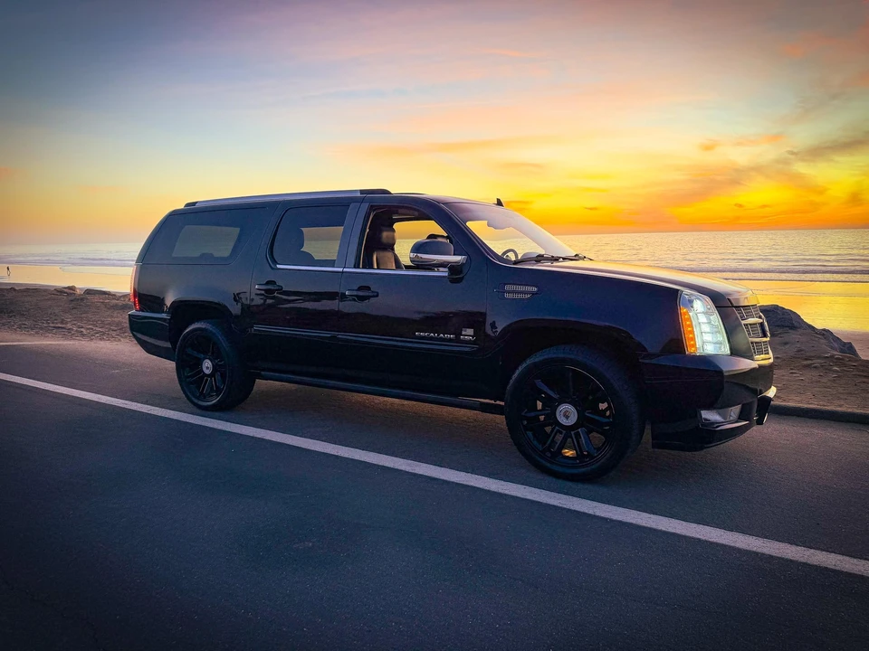 2013 Cadillac Escalade & EXT 3rd Gen - Image 27 of 31