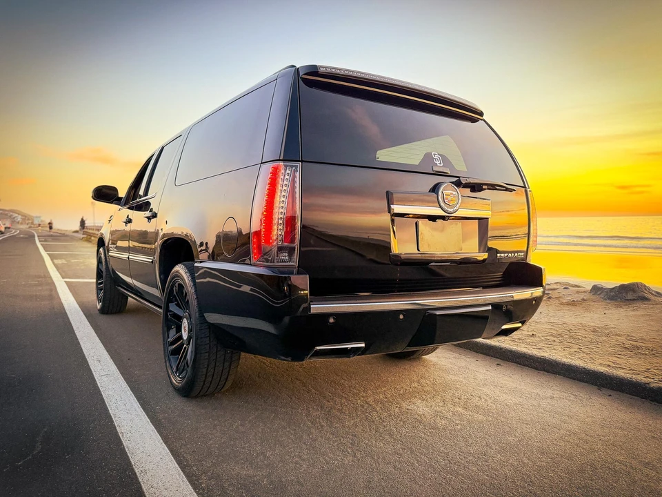 2013 Cadillac Escalade & EXT 3rd Gen - Image 16 of 31