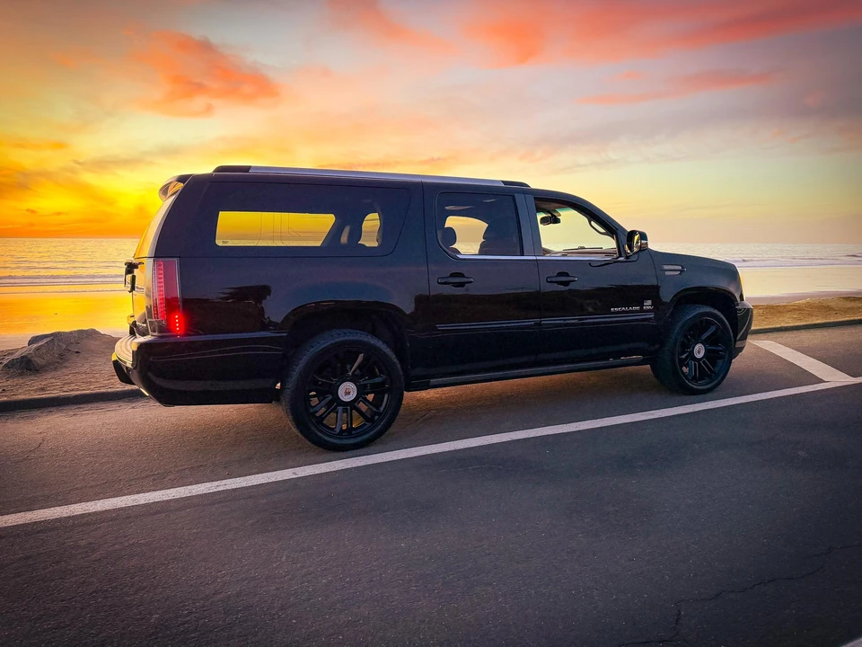 2013 Cadillac Escalade & EXT 3rd Gen - Image 23 of 31