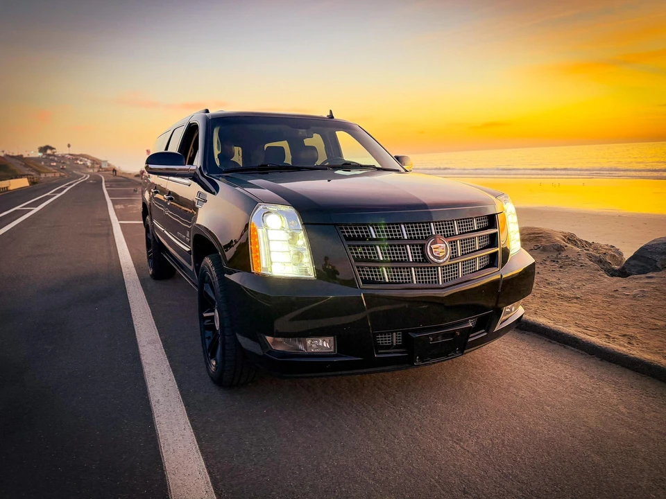 2013 Cadillac Escalade & EXT 3rd Gen - Image 31 of 31