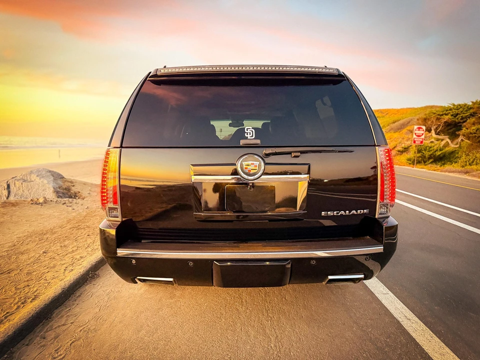 2013 Cadillac Escalade & EXT 3rd Gen - Image 18 of 31
