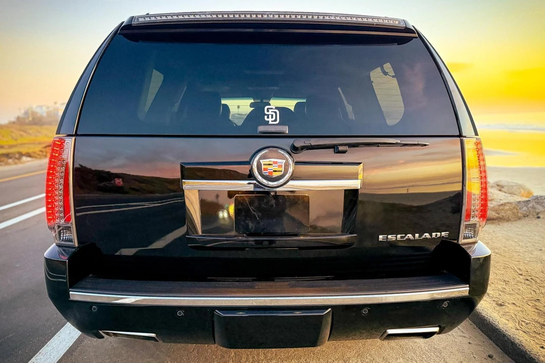 2013 Cadillac Escalade & EXT 3rd Gen - Image 5 of 31