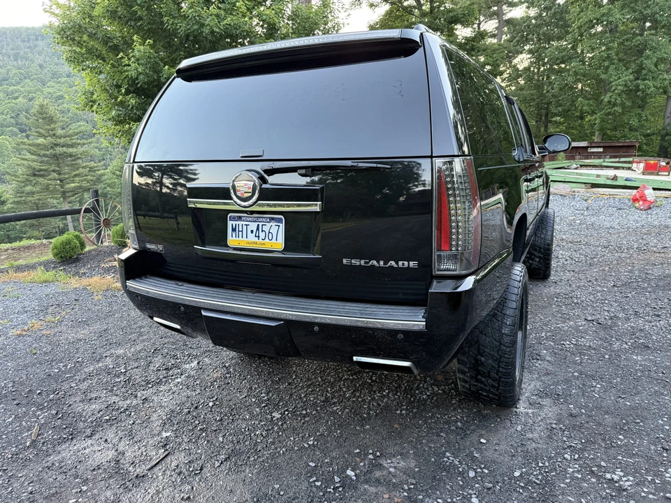 2013 Cadillac Escalade & EXT 3rd Gen - Image 27 of 31