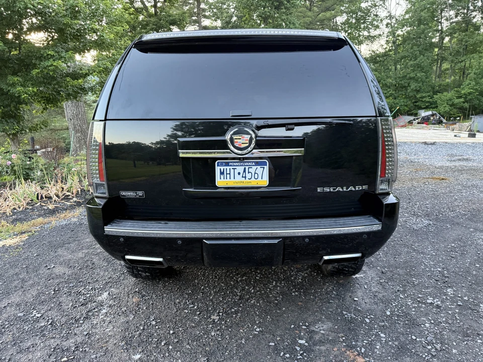 2013 Cadillac Escalade & EXT 3rd Gen - Image 30 of 31