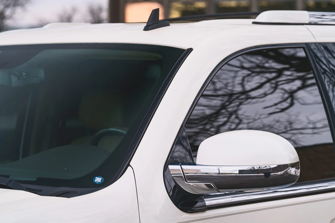 2013 Cadillac Escalade & EXT 3rd Gen - Image 27 of 31