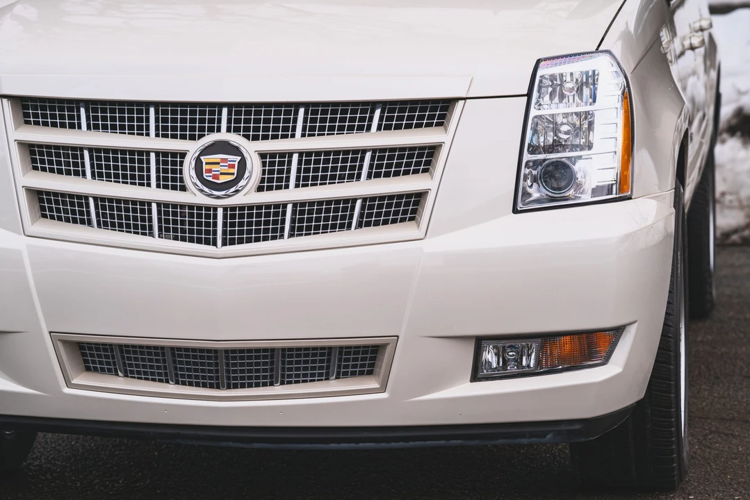 2013 Cadillac Escalade & EXT 3rd Gen - Image 30 of 31
