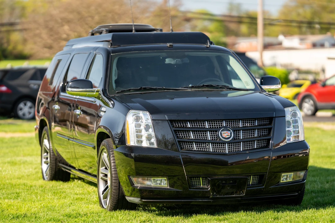 2013 Cadillac Escalade & EXT 3rd Gen - Image 9 of 31