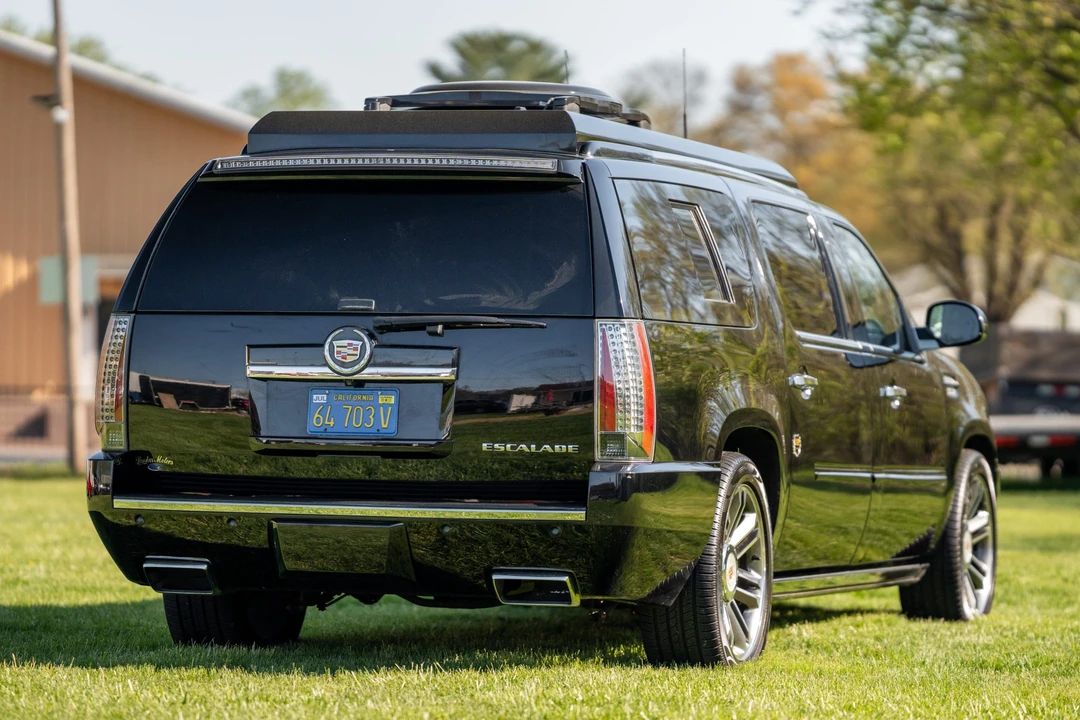 2013 Cadillac Escalade & EXT 3rd Gen - Image 7 of 31