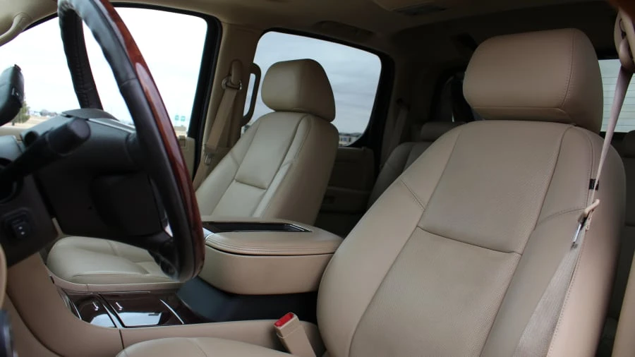 2013 Cadillac Escalade & EXT 3rd Gen - Image 4 of 31