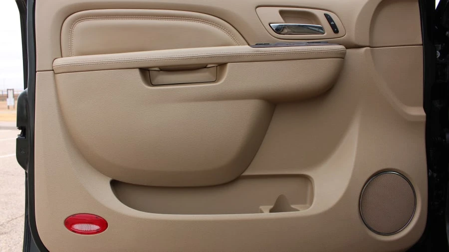 2013 Cadillac Escalade & EXT 3rd Gen - Image 25 of 31